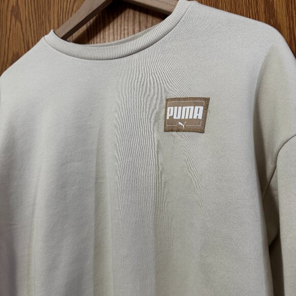 PUMA Women's Cream Colored Sweatshirt Size Medium Excellent Condition Soft - Picture 3 of 7
